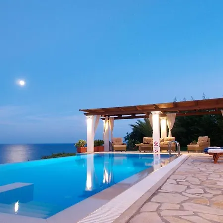 ヴィラ Kleismata Sleeps 6